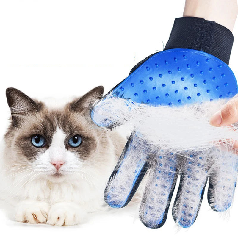 Vlieren™ Pet Grooming Glove – Deshedding & Massaging Brush for Dogs & Cats